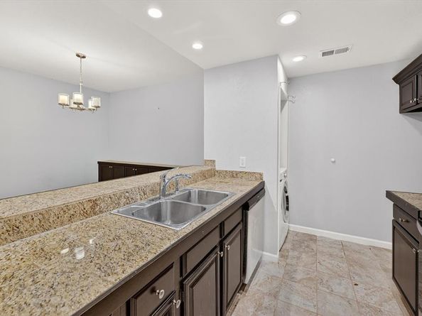 8601  Park Lane  721, Dallas Texas 75231