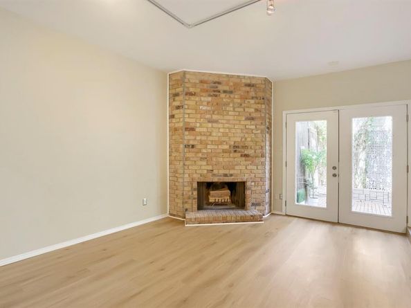 4000  Rawlins Street  108, Dallas Texas 75219