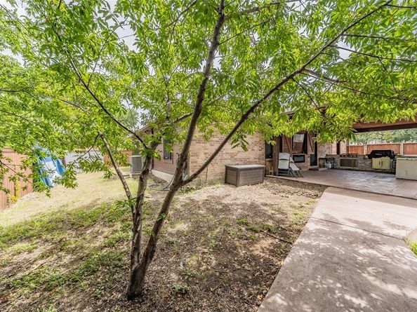 8015  Leigh Ann Drive , Dallas Texas 75232