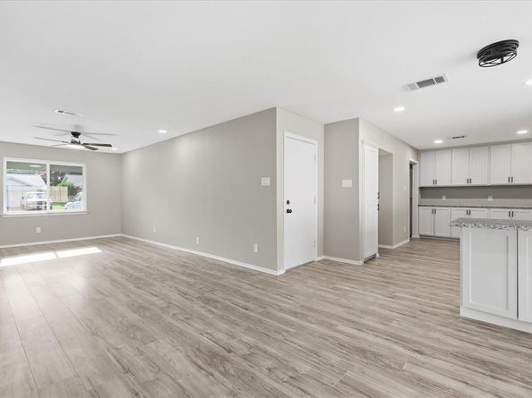 857  Twilight Trail , Grapevine Texas 76051