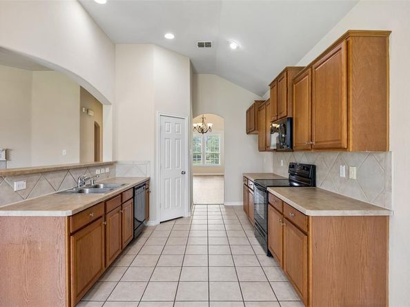 712  Beau Drive , Wylie Texas 75098