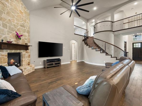 9913  Villa Verde Drive , Fort Worth Texas 76179