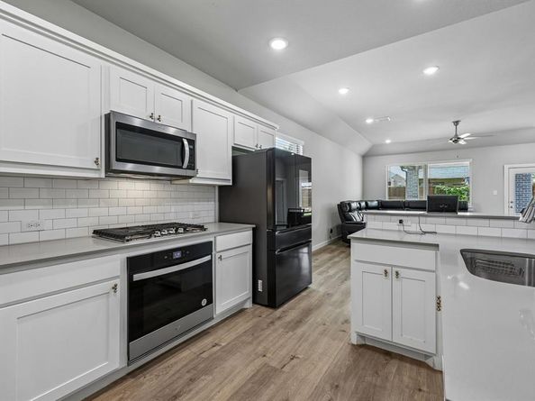 2829  Prospect Street , Celina Texas 75009
