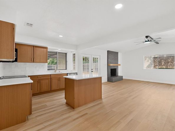 11231  Pelican Drive , Dallas Texas 75238