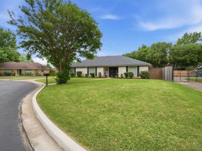 1705  Louella Court , Hurst Texas 76054