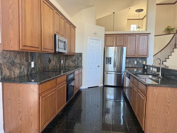 804  Rushmore Drive , Allen Texas 75002