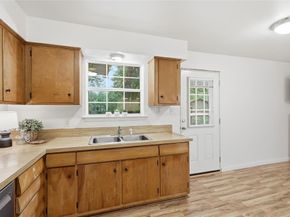 9861  San Lea Drive , Dallas Texas 75228