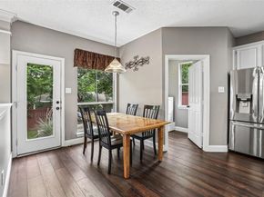 2809  Stonehurst Drive , Grapevine Texas 76051