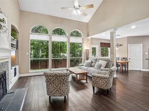 2809  Stonehurst Drive , Grapevine Texas 76051