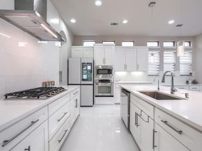 2246  Longview Road , Irving Texas 75063