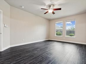 708  San Antonio Trail , Mansfield Texas 76063