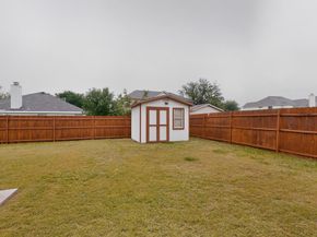 317 E Clover Park Drive , Fort Worth Texas 76140