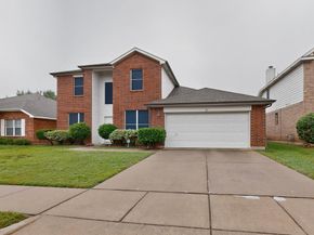 317 E Clover Park Drive , Fort Worth Texas 76140