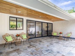 10564  Cox Lane , Dallas Texas 75229