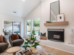 10564  Cox Lane , Dallas Texas 75229