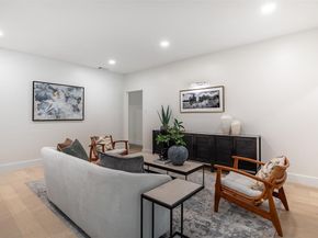 10564  Cox Lane , Dallas Texas 75229