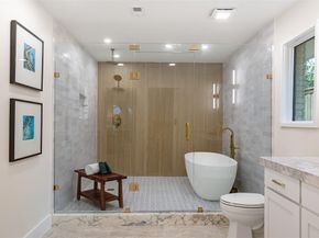 10564  Cox Lane , Dallas Texas 75229