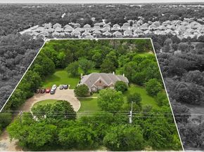 102  Dobbs Road , Lake Dallas Texas 76208