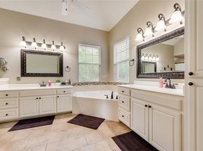 102  Dobbs Road , Lake Dallas Texas 76208