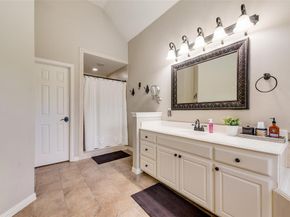 102  Dobbs Road , Lake Dallas Texas 76208