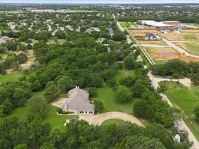 102  Dobbs Road , Lake Dallas Texas 76208