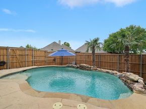 424  Water Bridge Drive , Lewisville Texas 75056