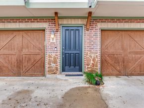 6121  Oram Street  B, Dallas Texas 75214
