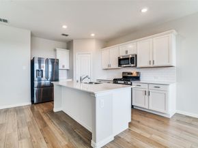 1042  Manuel Drive , Fate Texas 75087