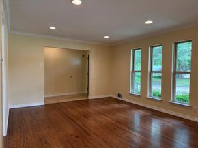 1116  Elizabeth Lane , Richardson Texas 75080