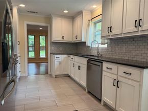 1116  Elizabeth Lane , Richardson Texas 75080