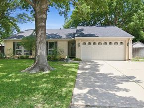 619  Heather Wood Drive , Grapevine Texas 76051