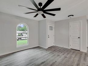 7424  Van Natta Lane , Fort Worth Texas 76112