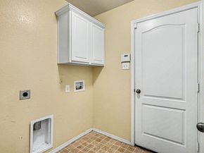 1865  Lynnwood Hills Drive , Fort Worth Texas 76112