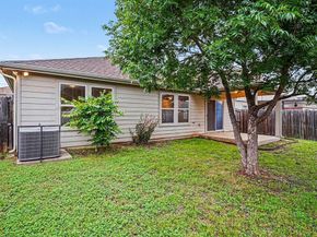 1865  Lynnwood Hills Drive , Fort Worth Texas 76112