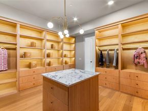 11947  Quincy Lane , Dallas Texas 75230