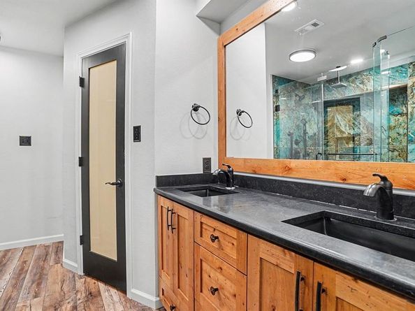 4917  Rockford Court , Arlington Texas 76017