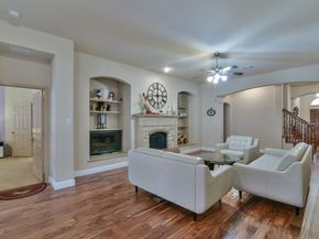 2705  Fox Creek Trail , Arlington Texas 76017