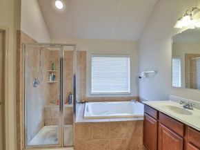 2705  Fox Creek Trail , Arlington Texas 76017