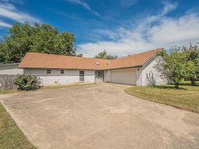 2030  Golf Court , Denton Texas 76205