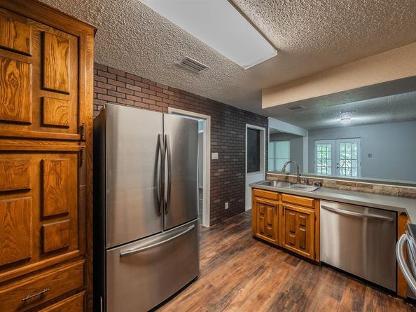 2030  Golf Court , Denton Texas 76205