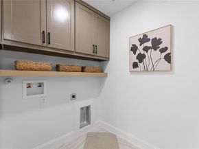 7881  La Cabeza Drive , Dallas Texas 75248