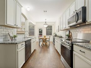 1000  Goldeneye Drive , Aubrey Texas 76227