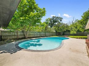 2133  Williams Place , Fort Worth Texas 76111