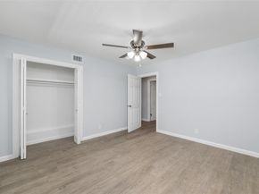 2133  Williams Place , Fort Worth Texas 76111
