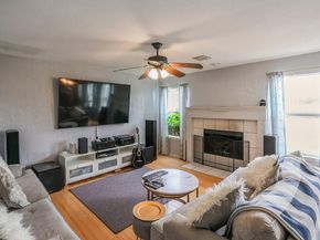 2812 N Hampton Drive , Grand Prairie Texas 75052