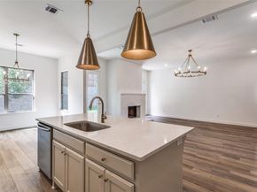 782  Sterling Drive , Benbrook Texas 76126