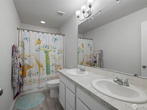 10211 Ramble Drive NW, Bremerton WA 98311