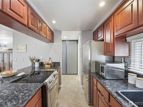 22242 24th Ave S F46, Des Moines WA 98198