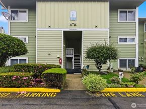 22242 24th Ave S F46, Des Moines WA 98198