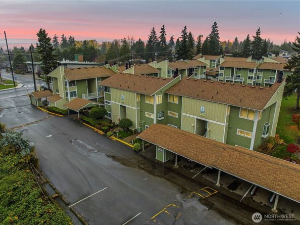 22242 24th Ave S F46, Des Moines WA 98198